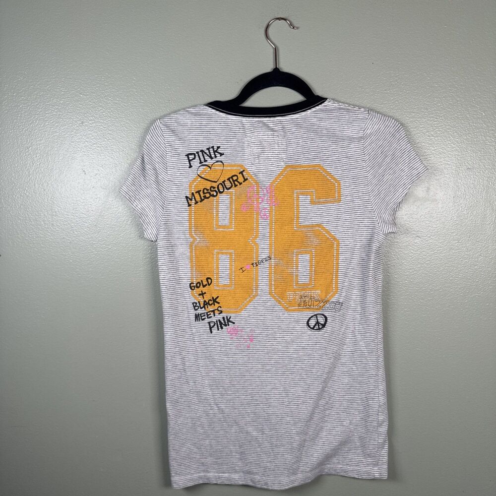 Victoria’s Secret PINK Jones & Mitchell Mizzou Missouri Tigers Vneck Size Medium
